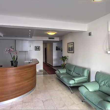Aparthotel Zaton 3*