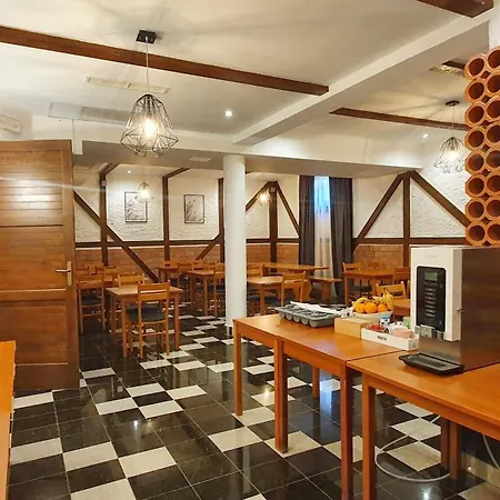 Hotel Aparthotel Zaton 3*