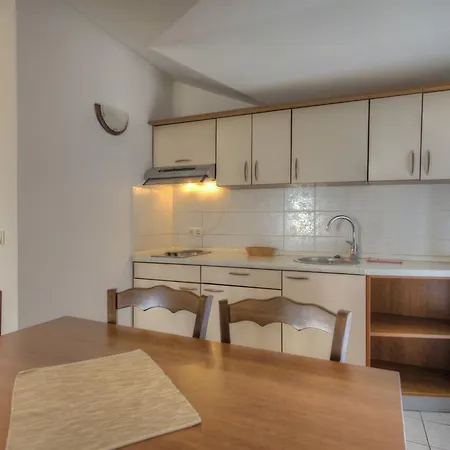 Aparthotel Zaton 3*
