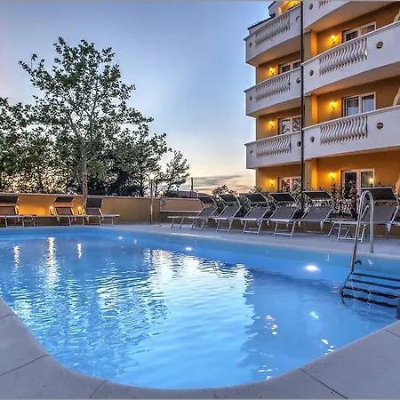 Aparthotel Zaton 3*