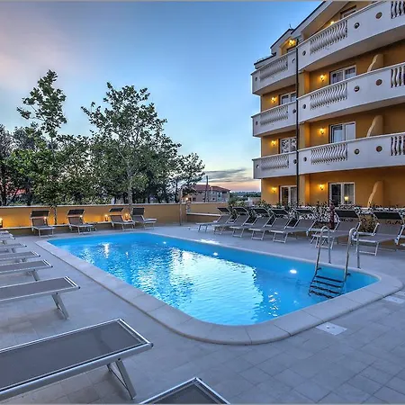 Aparthotel Zaton 3*